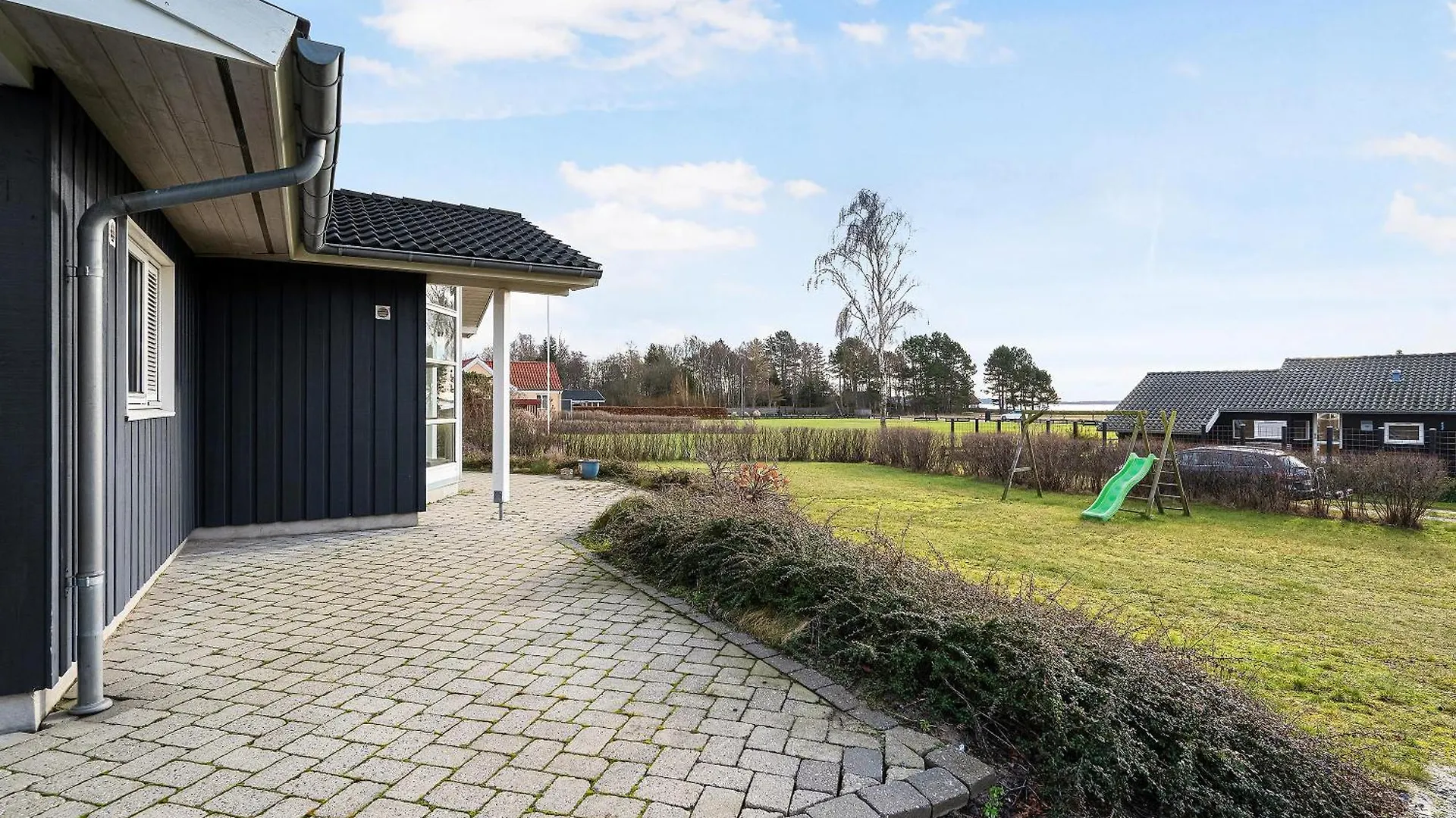 Beautiful Holiday Home With A View Of Ebeltoft Bay,