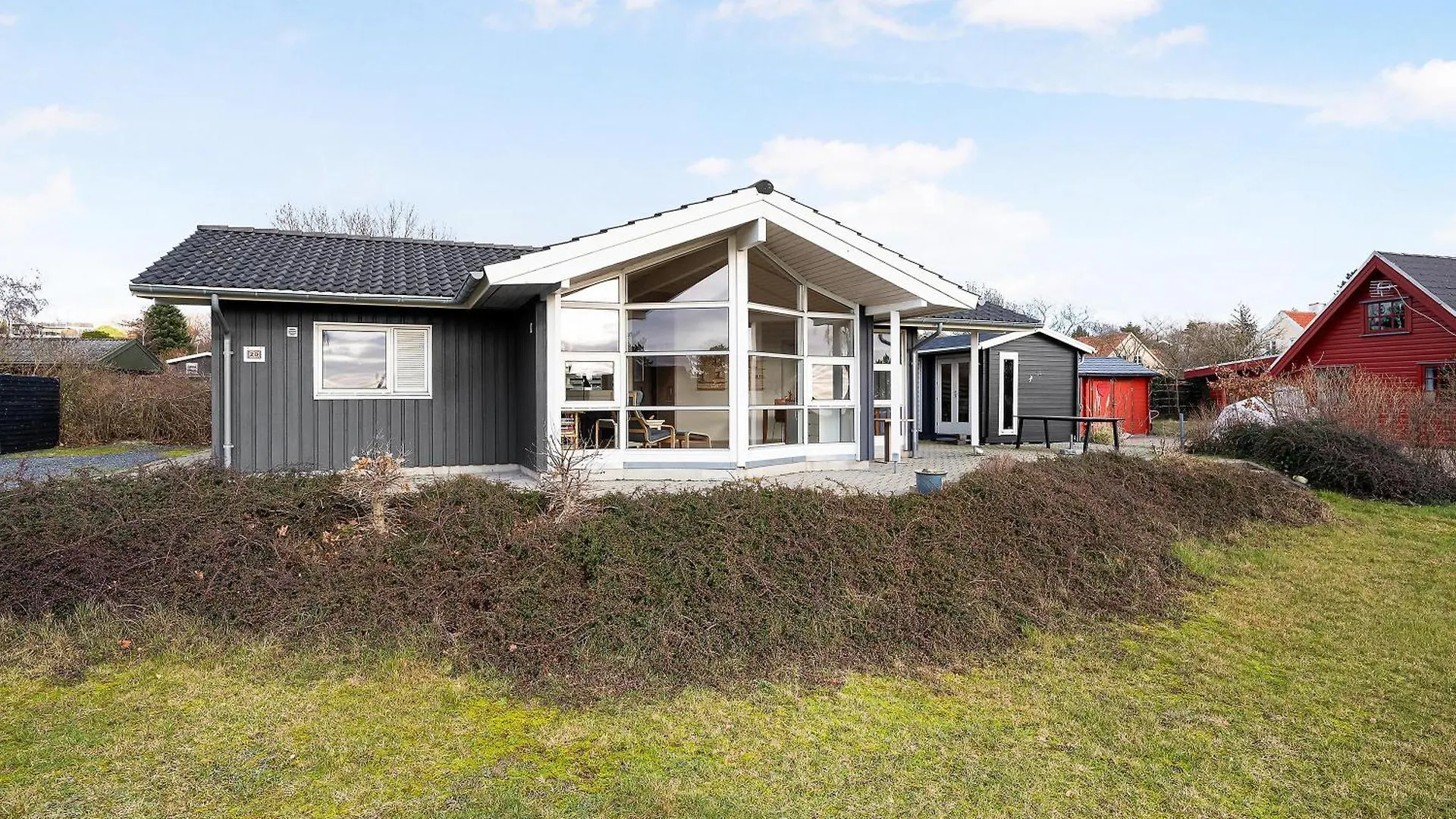 Beautiful Holiday Home With A View Of Ebeltoft Bay,